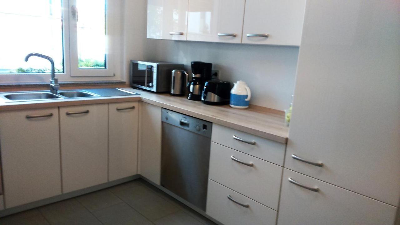 Privat Zimmer Richtung Messe Ганновер Экстерьер фото