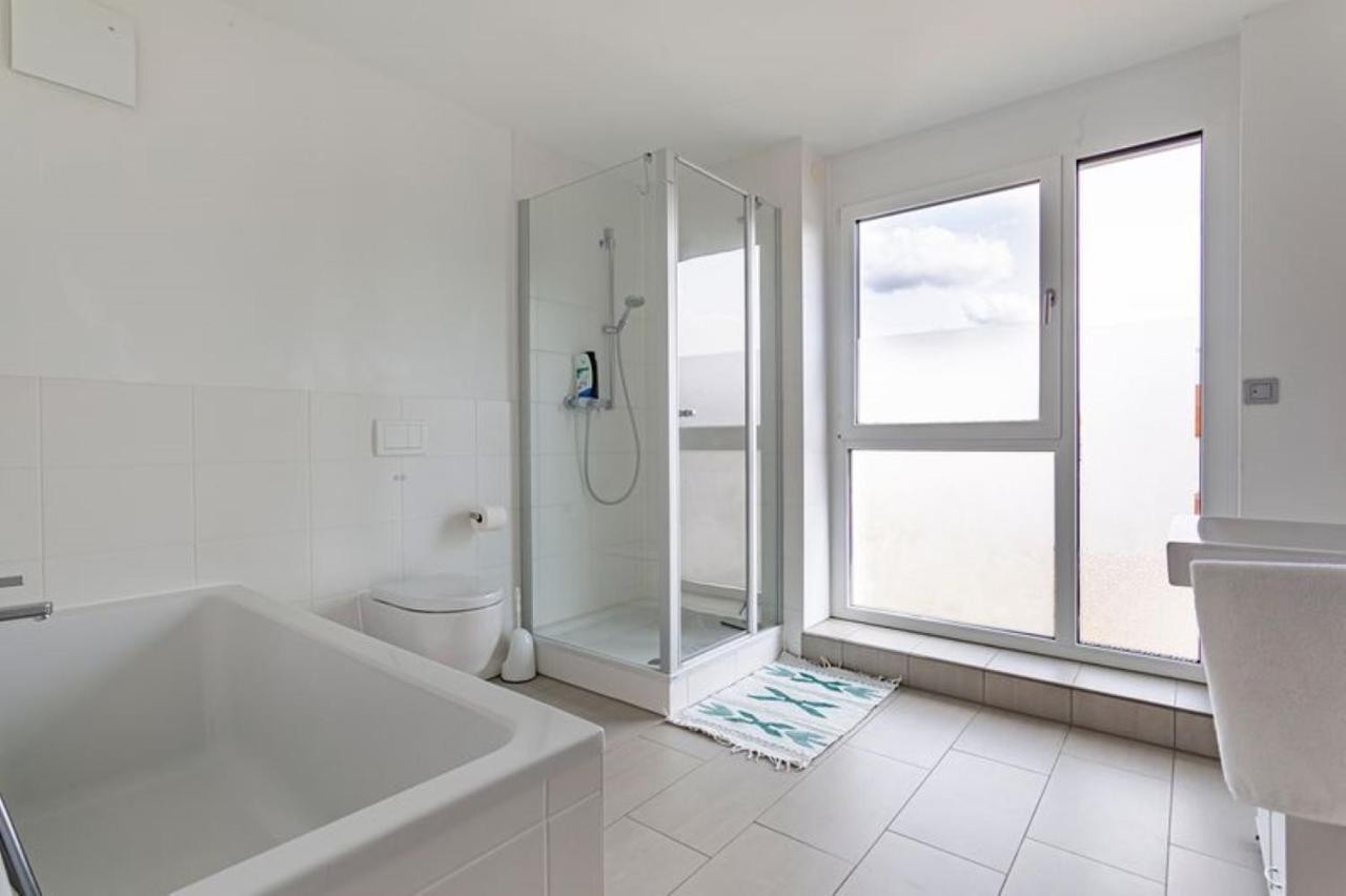 Privat Zimmer Richtung Messe Ганновер Экстерьер фото