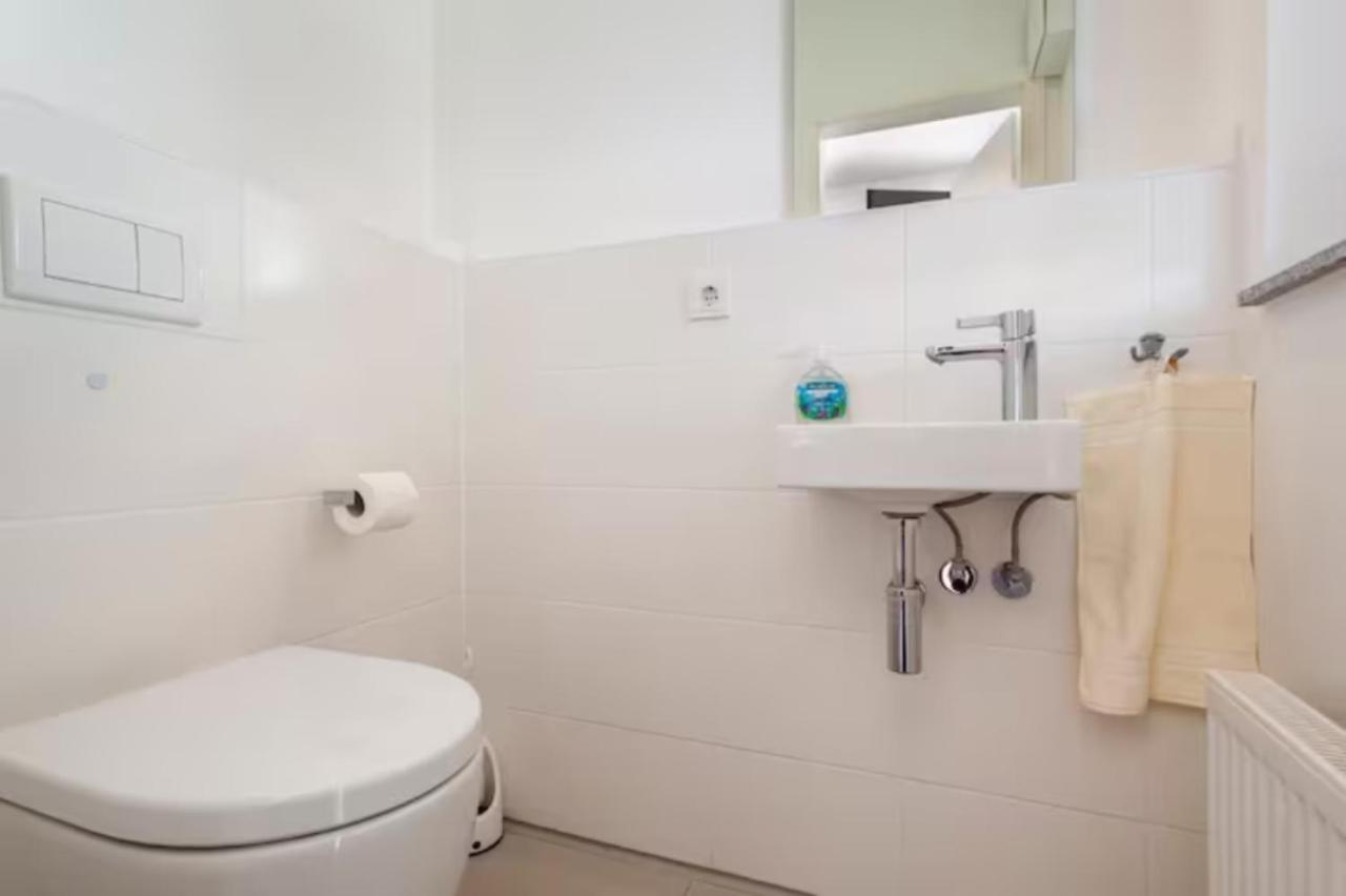 Privat Zimmer Richtung Messe Ганновер Экстерьер фото